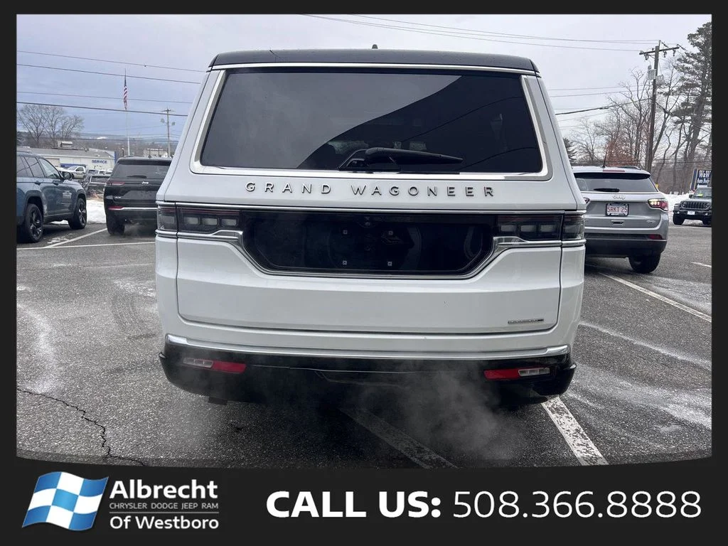 Used 2024 White Jeep Series III image 4