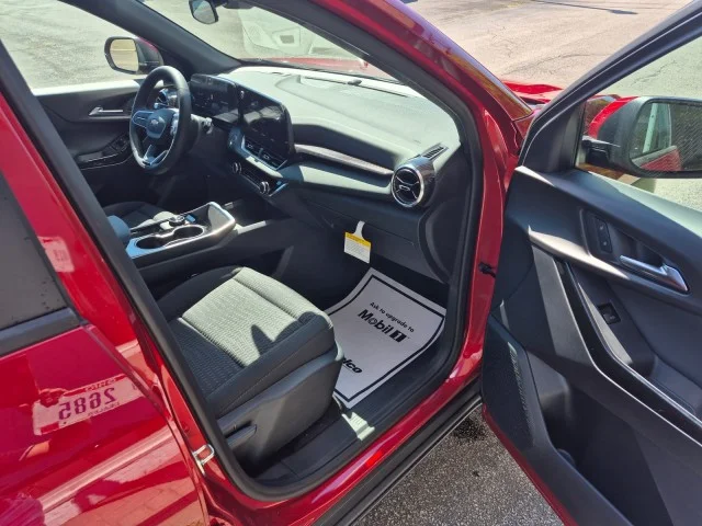2026 Chevrolet Equinox LT - Photo 6
