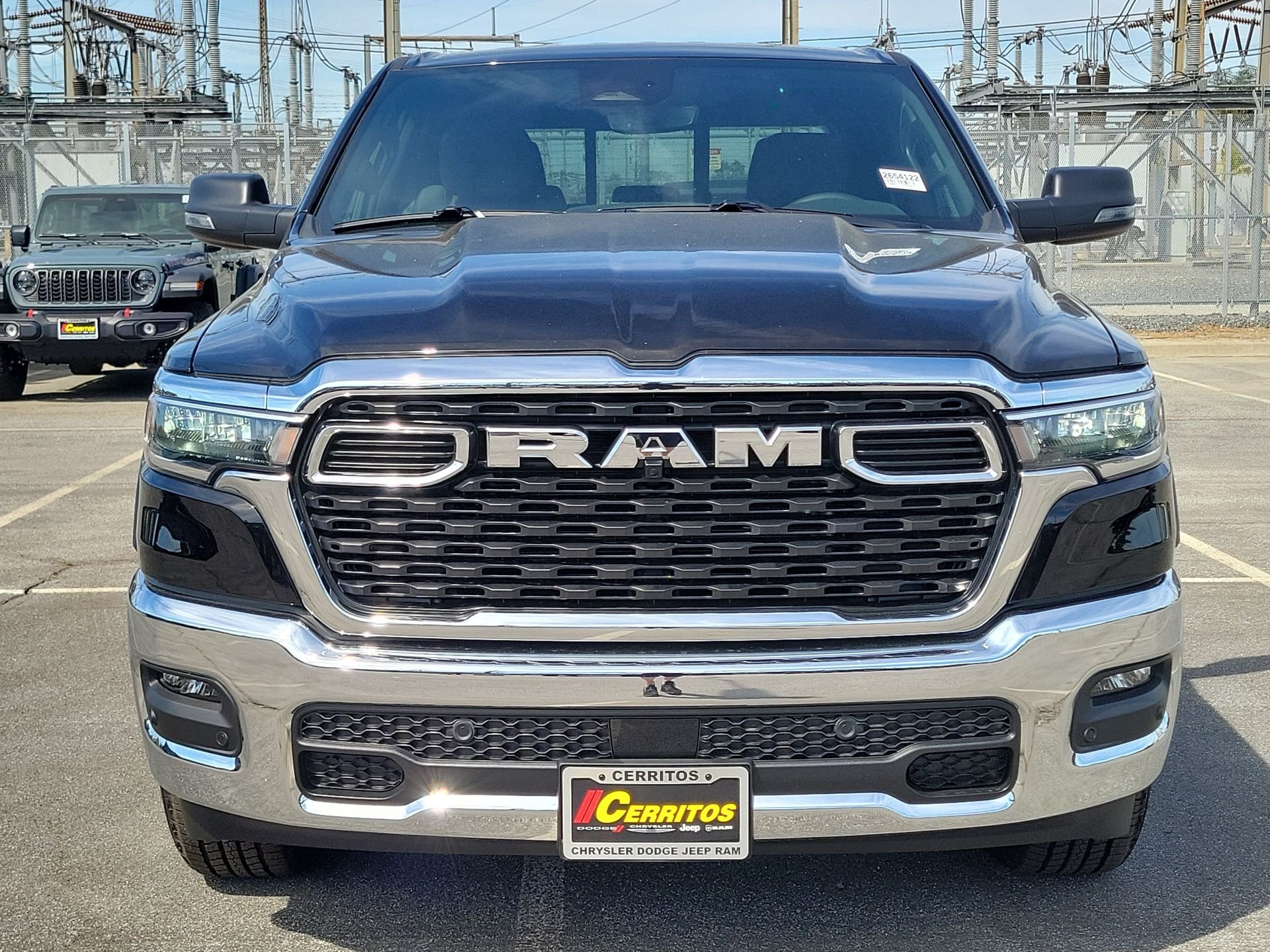 New 2026 Diamond Black Crystal Pearl-Coat Exterior Paint RAM Big Horn/Lone Star image 22