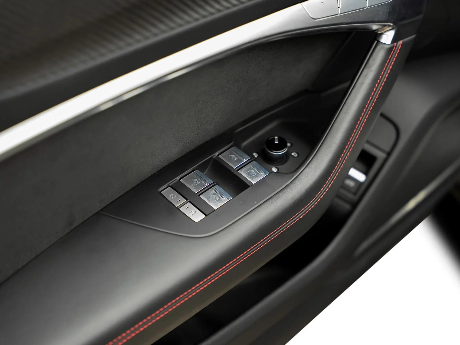 Used 2022 Black Audi 4.0T image 64