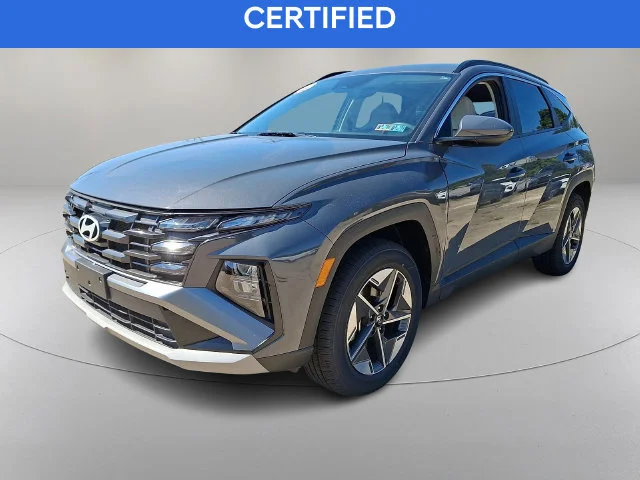 Used 2025 Gray Hyundai SEL image 3