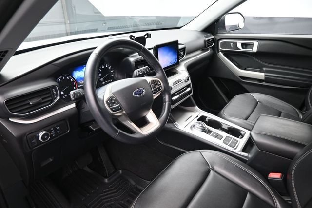 Used 2020 White Ford XLT image 18