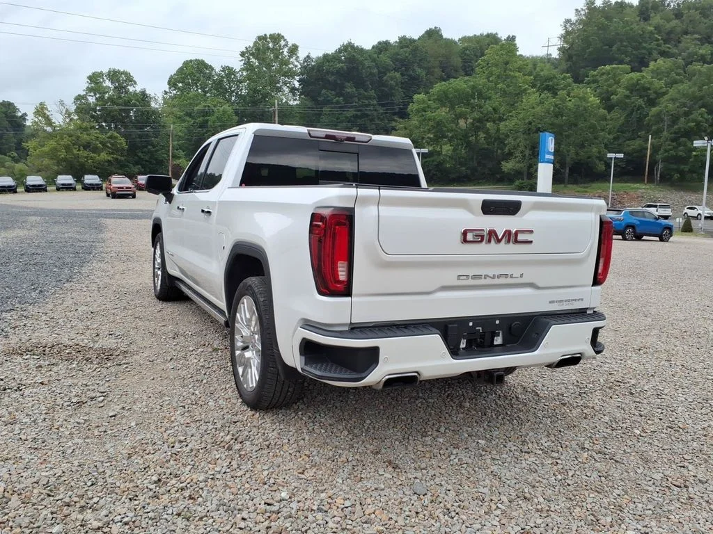 Used 2020 White GMC Denali image 5