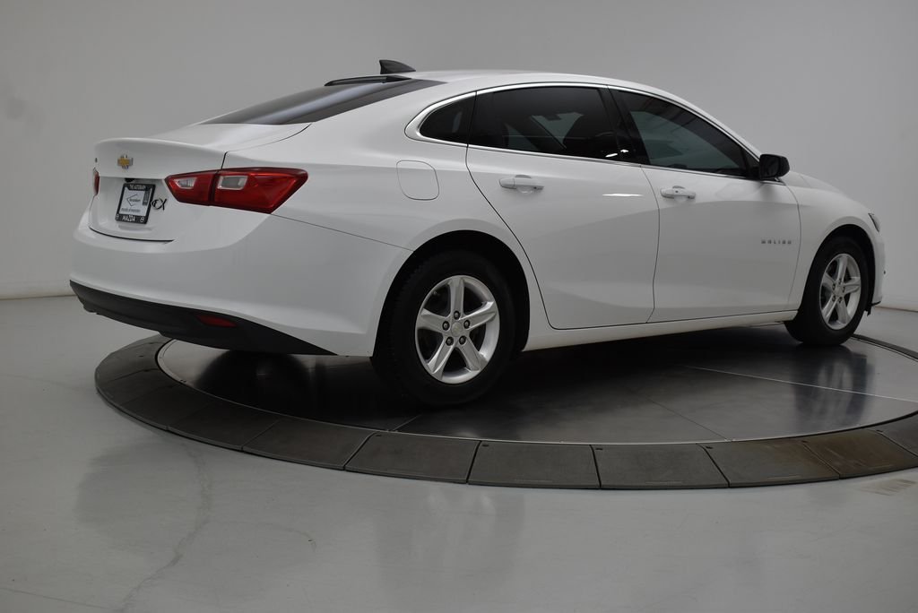 Used 2019 Summit White Chevrolet LS image 20