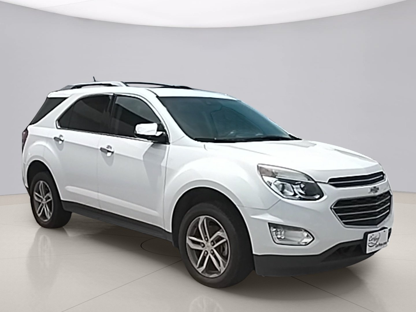 Used 2017 White Chevrolet PREMIER image 3