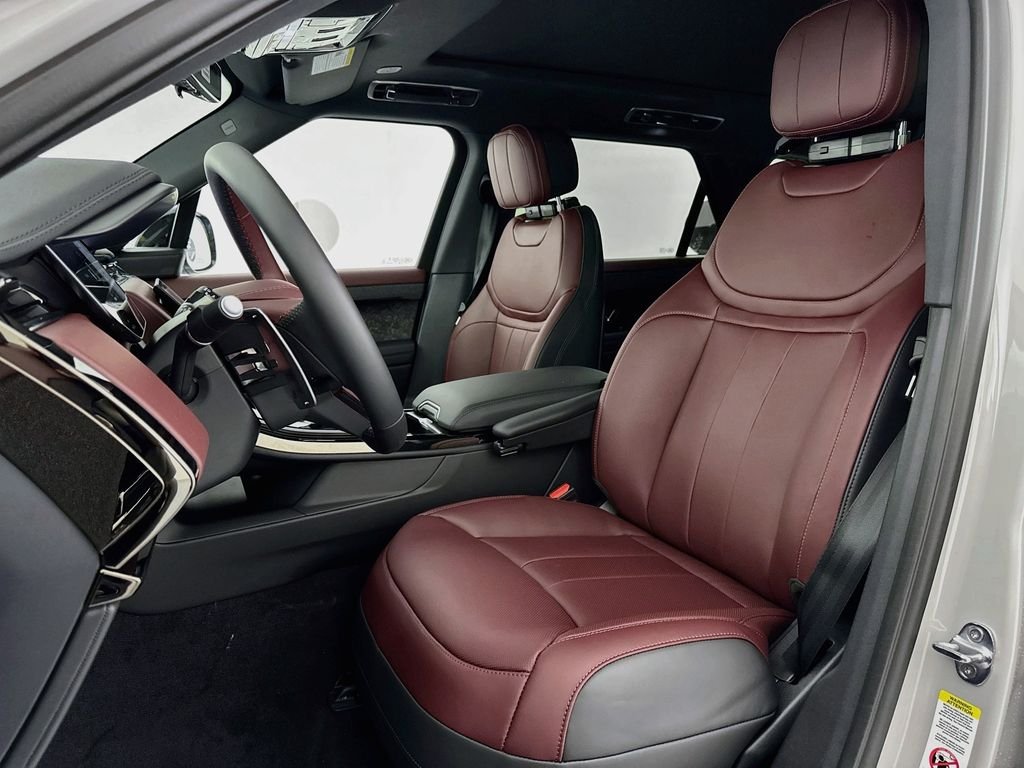 New 2026 Borasco Grey Land Rover Dynamic SE image 21