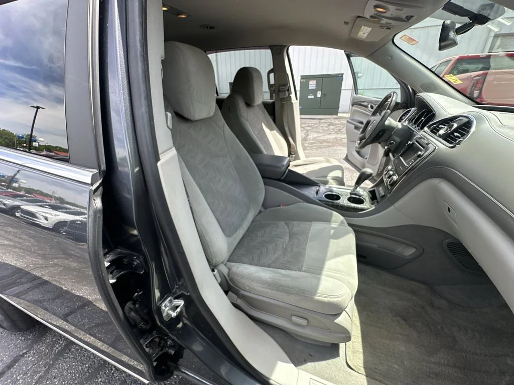 Used 2013 Gray Buick Convenience Group image 20