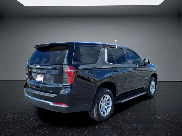Used 2025 Black Chevrolet LT image 3