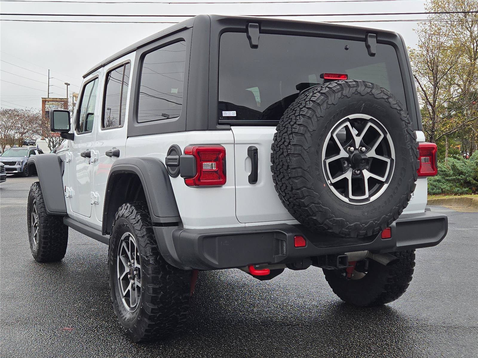 2025 Jeep Wrangler 4-Door Rubicon - Photo 9