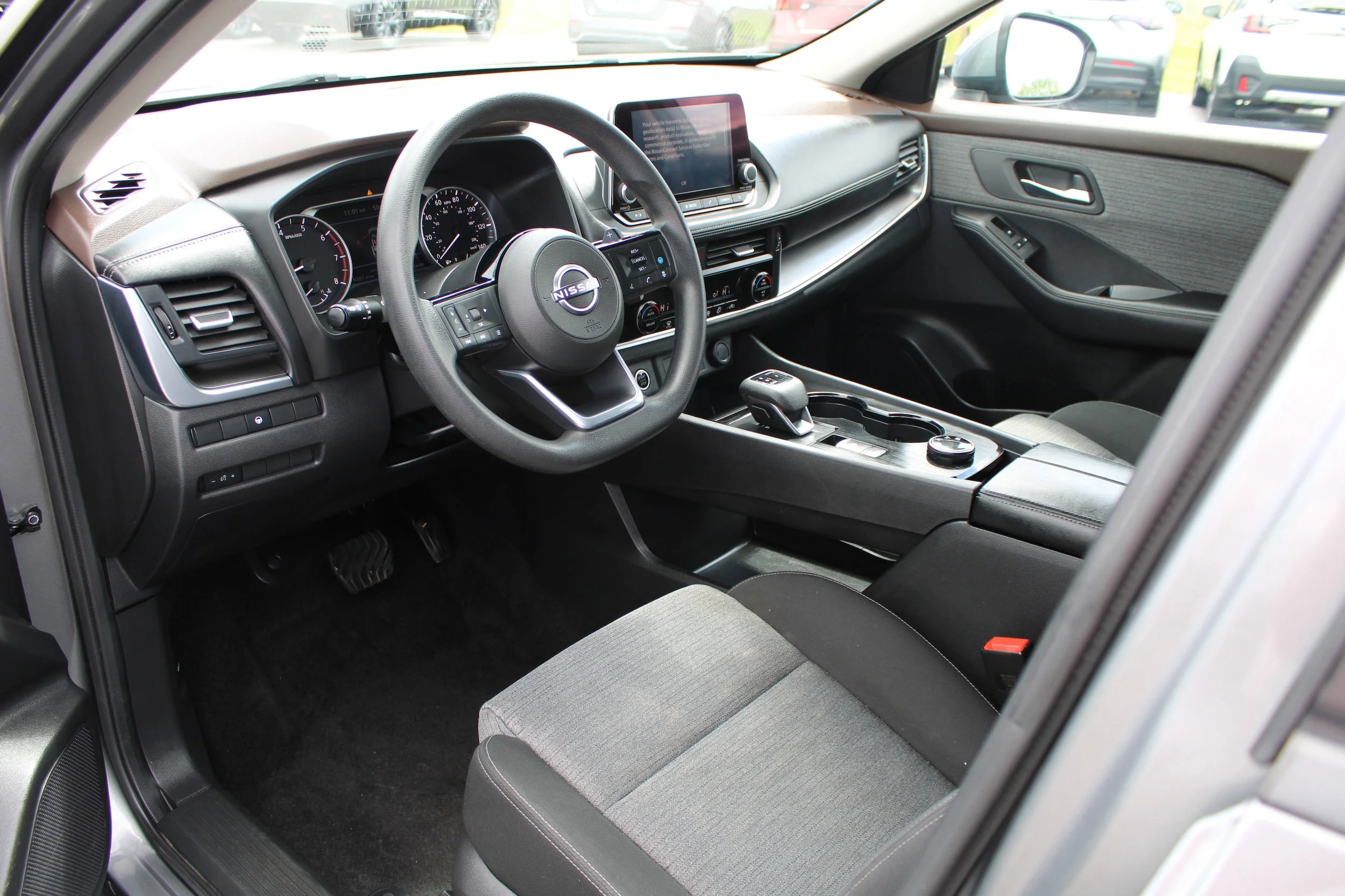 Used 2023 Gun Metallic Nissan SV image 12