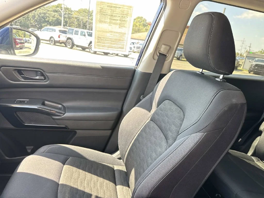 Used 2025 Blue Nissan SV image 26