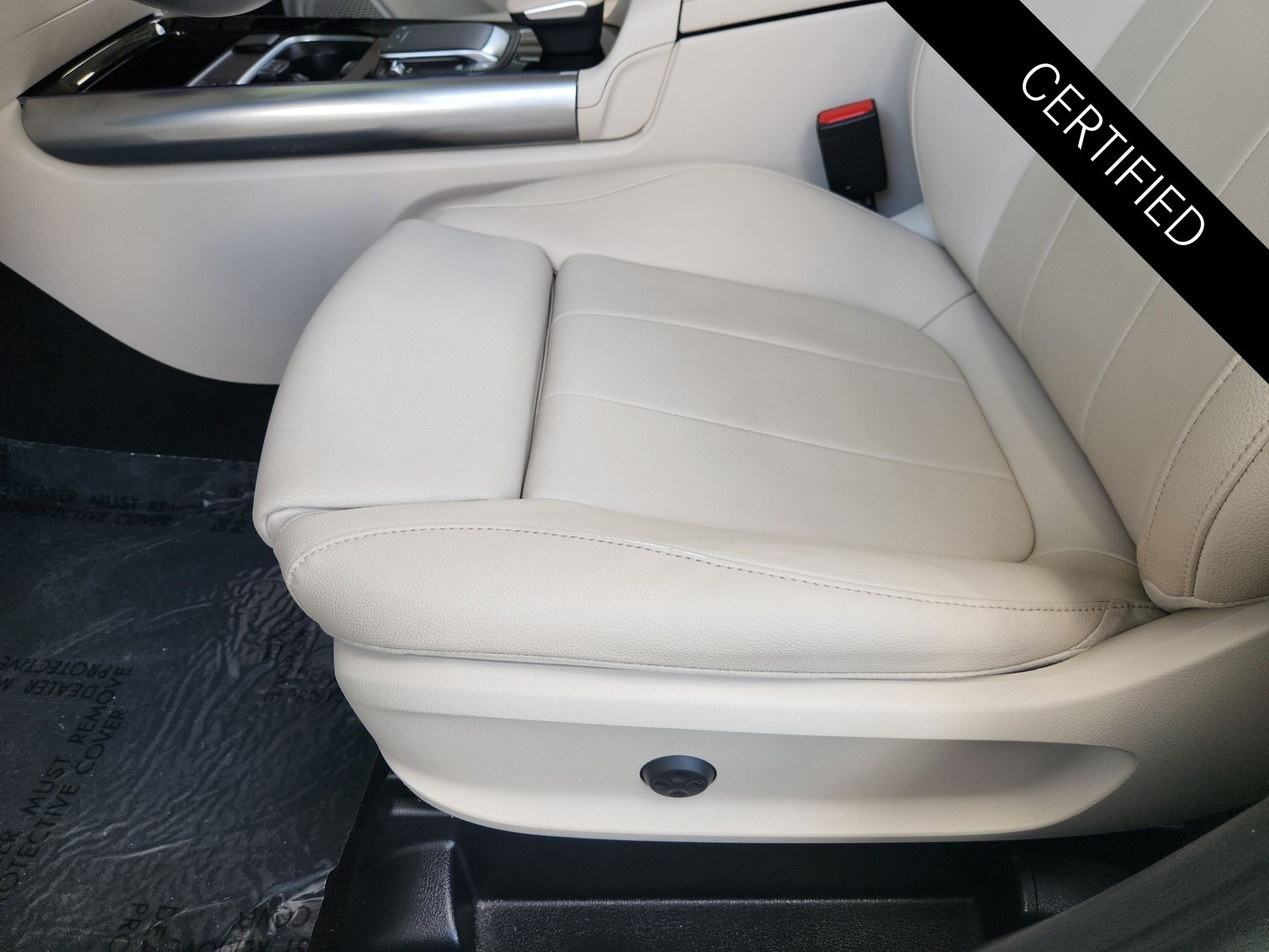 Certified Used 2023 Polar White Mercedes-Benz GLA 250 image 24