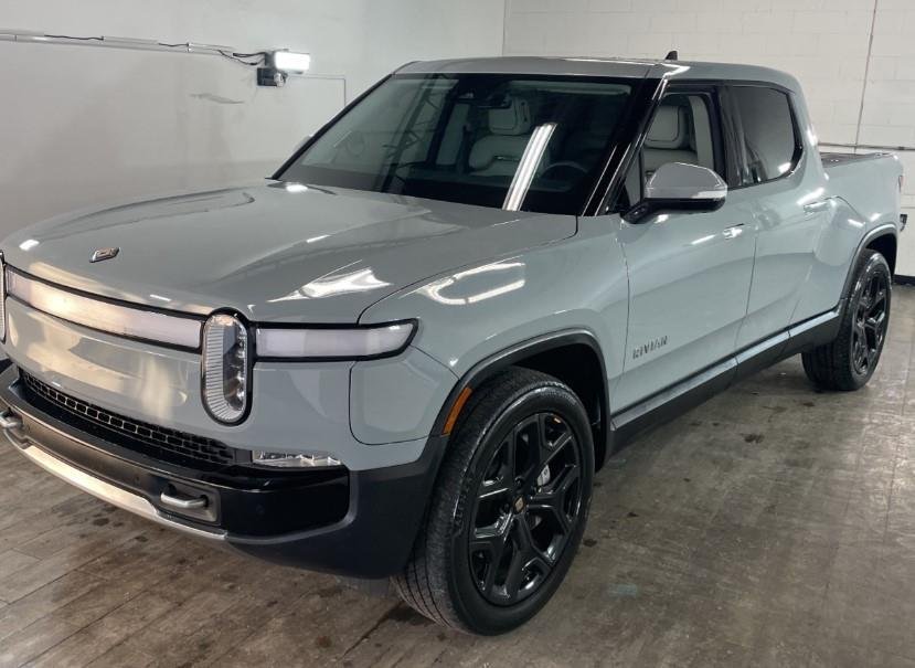 2023 Rivian R1T Adventure