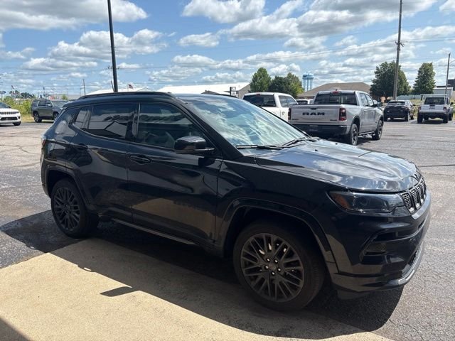 Used 2023 Black Jeep Limited image 9