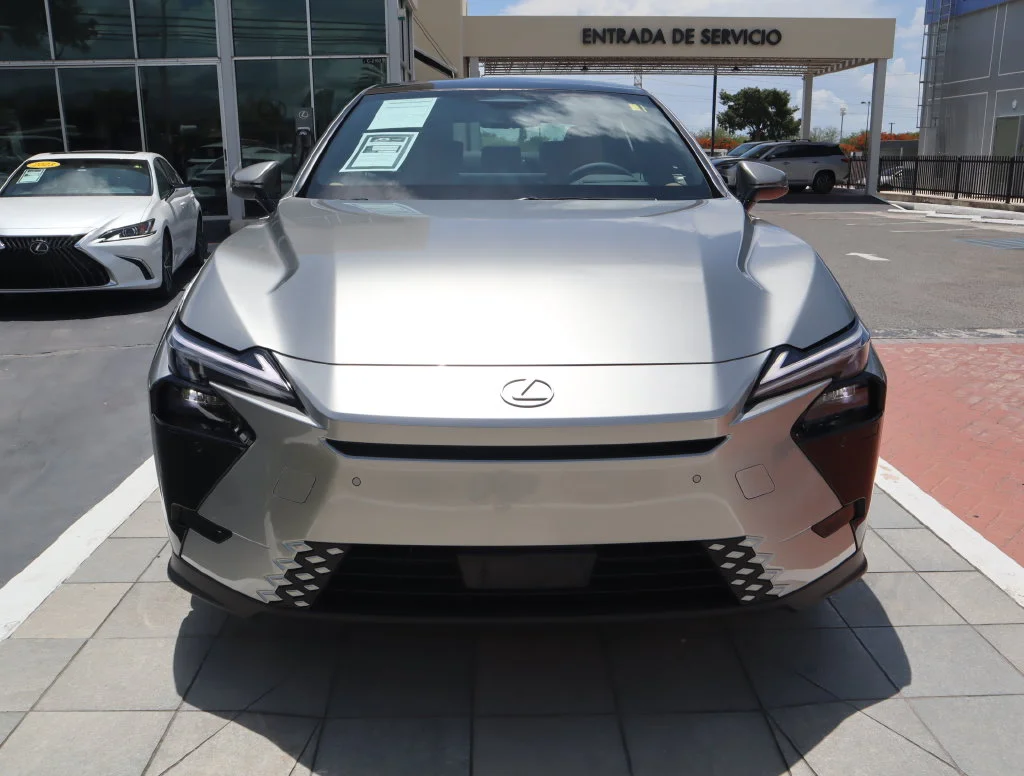 New 2026  Lexus 350h Premium image 2