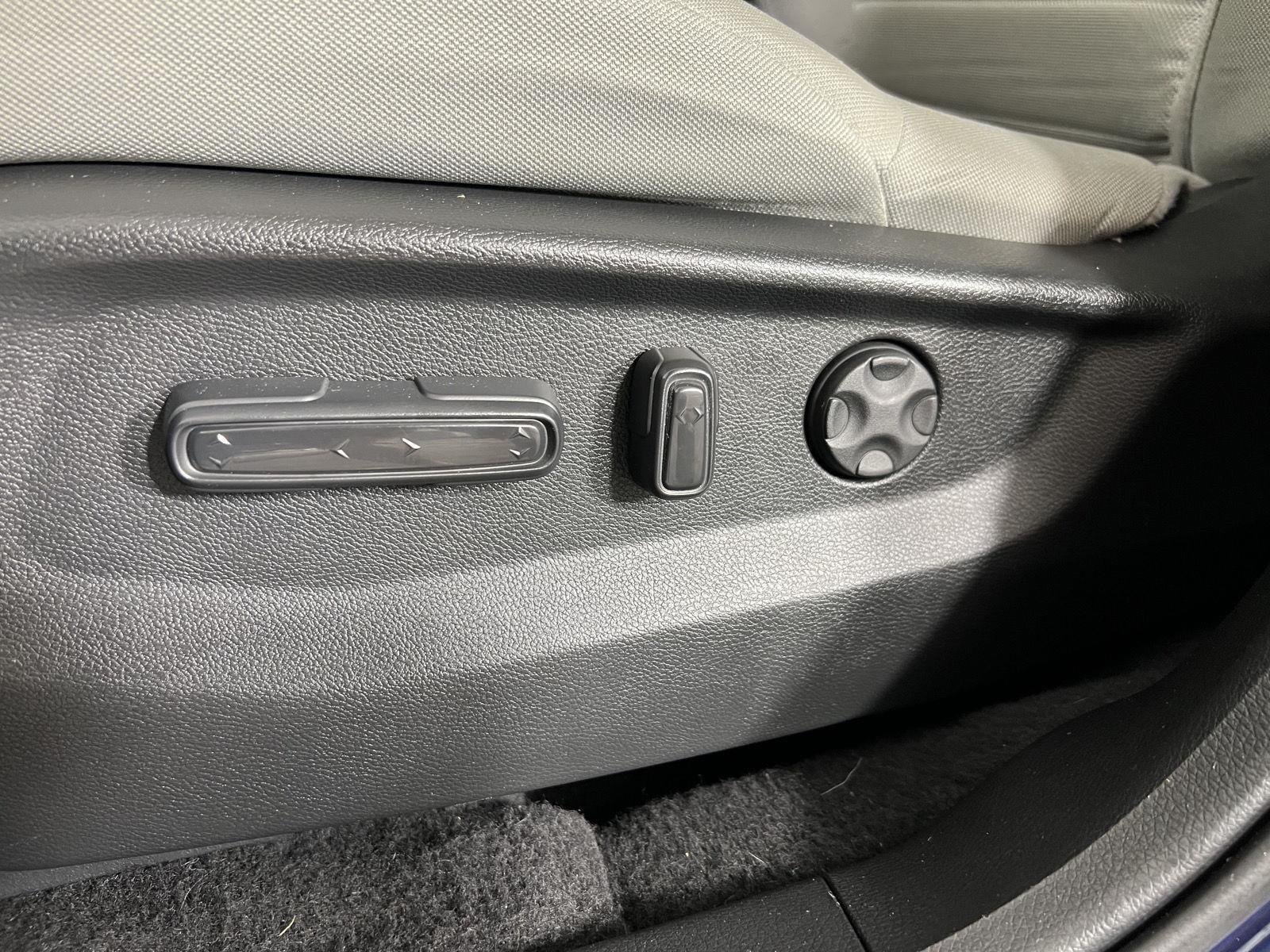 Used 2019 Obsidian Blue Pearl Honda EX image 34