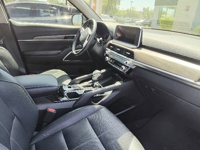 Used 2022 Everlasting Silver Kia EX image 7