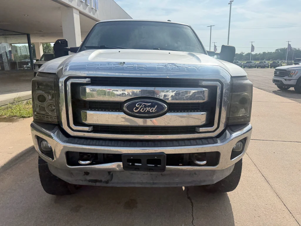 Used 2013 Ingot Silver Metallic Ford XLT image 5