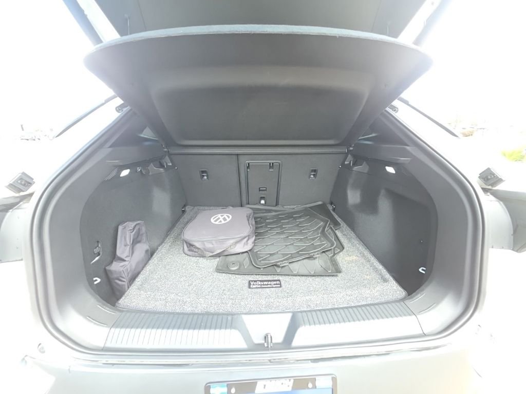 Certified Used 2023 Opal White Pearl Volkswagen Pro S Plus image 25