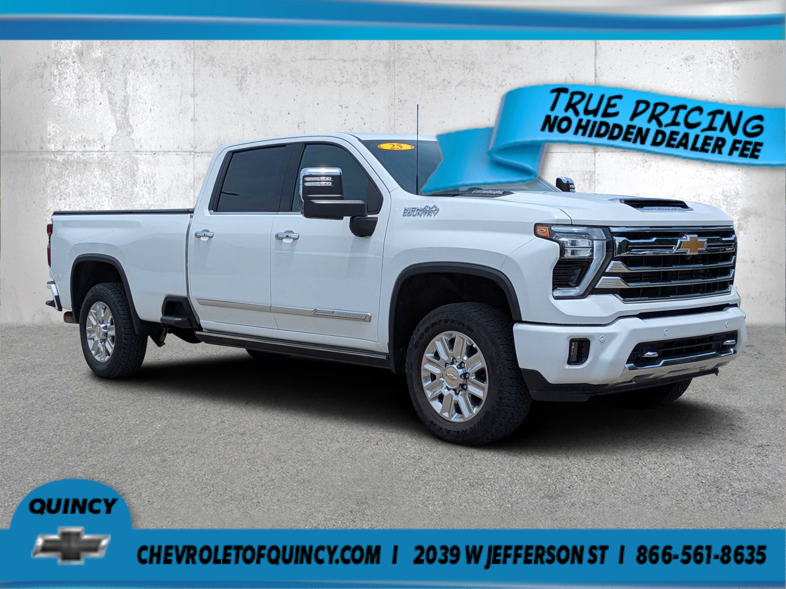 Used 2025 Summit White Chevrolet High Country image 1