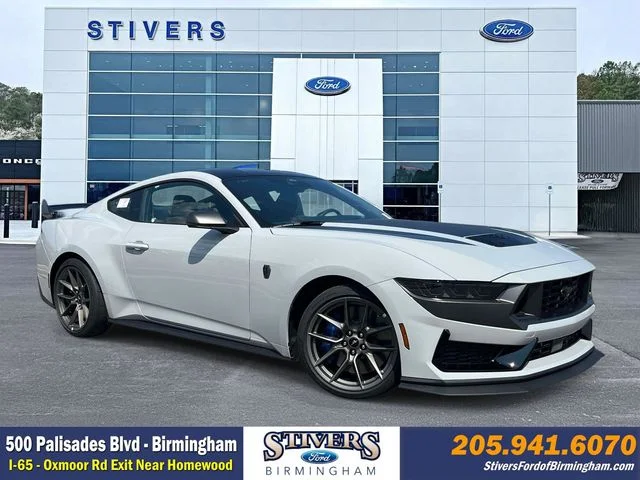 2026 Ford Mustang Dark Horse