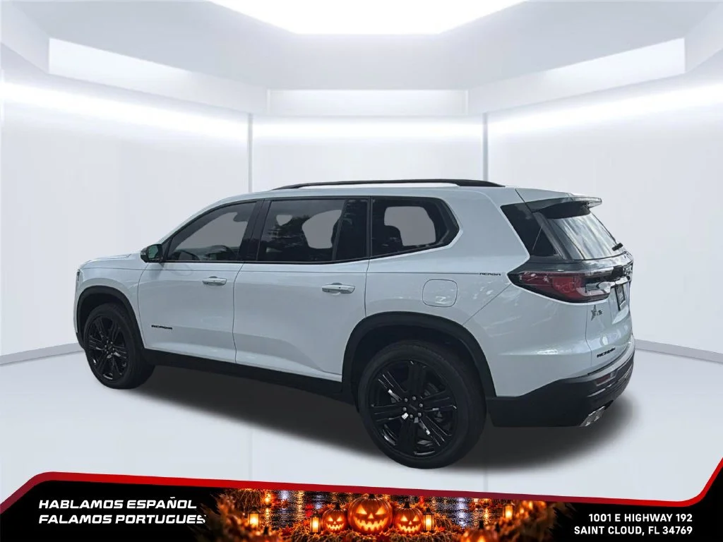 New 2026 Glacier White Tricoat GMC Elevation image 5