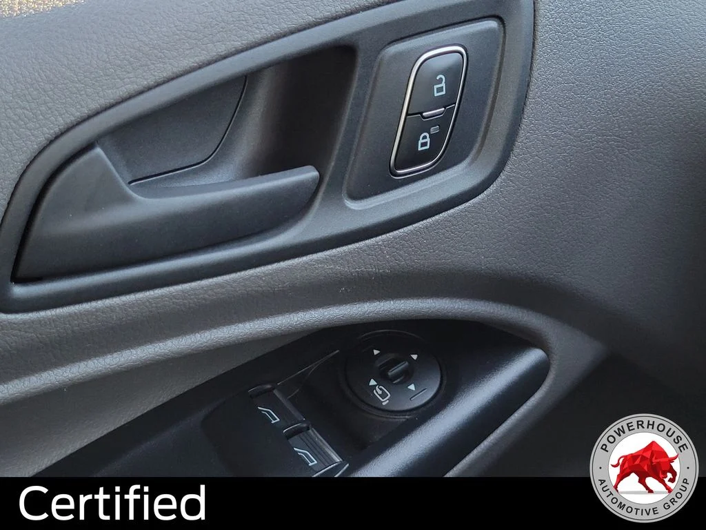 Used 2023 White Ford XL image 25
