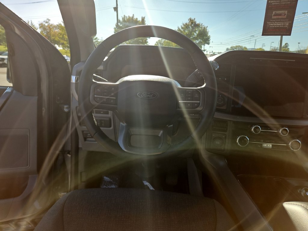 Used 2024 Gray Ford XLT image 14