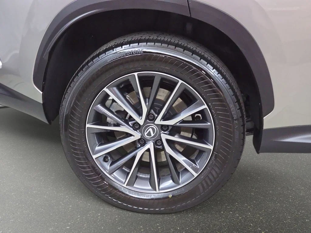 Certified Used 2024 Silver Lexus 350 Premium image 31