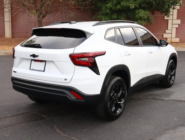 2026 Chevrolet Trax LT - Photo 24
