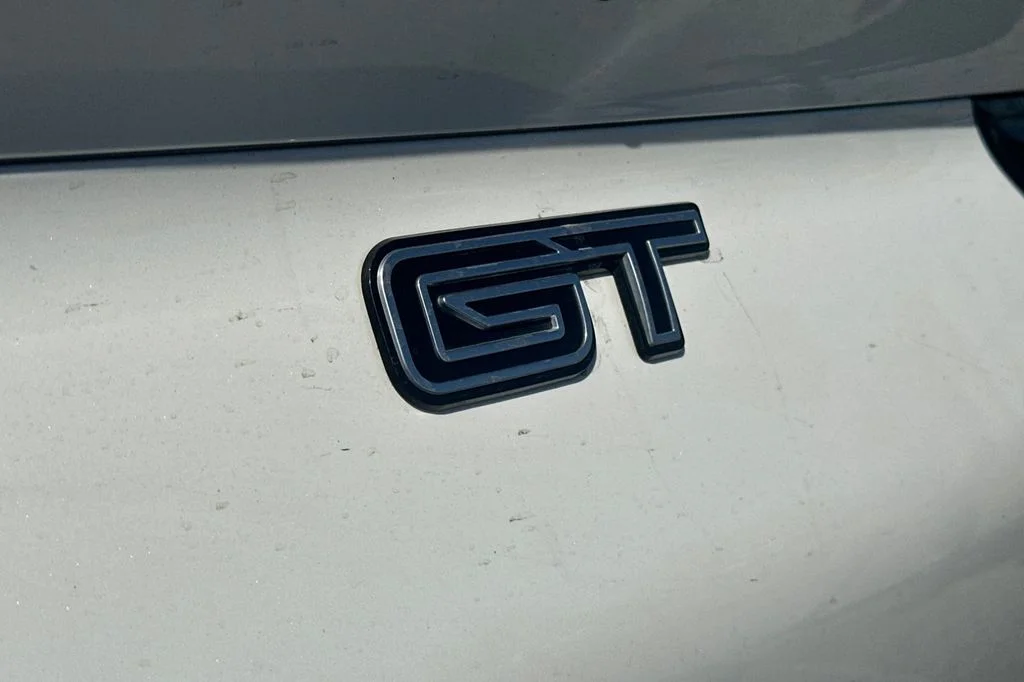 Used 2025 Star White Metallic TC Ford GT image 8