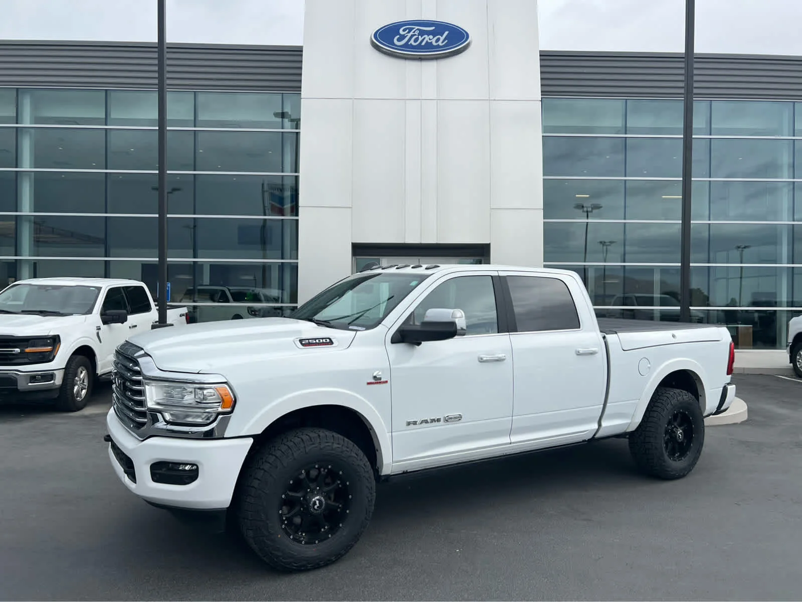 2022 RAM 2500 Laramie Longhorn 4X4 Crew Cab SWB's photo