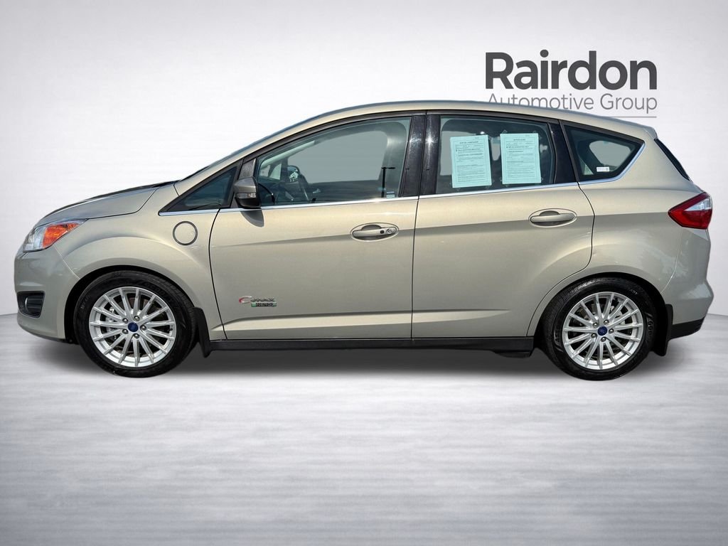 Used 2016  Ford SEL image 4
