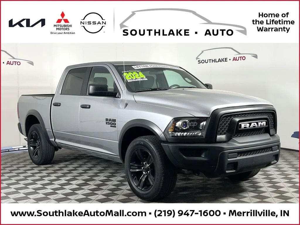 2024 RAM 1500 Classic Warlock 4x4 Crew Cab 5'7's photo