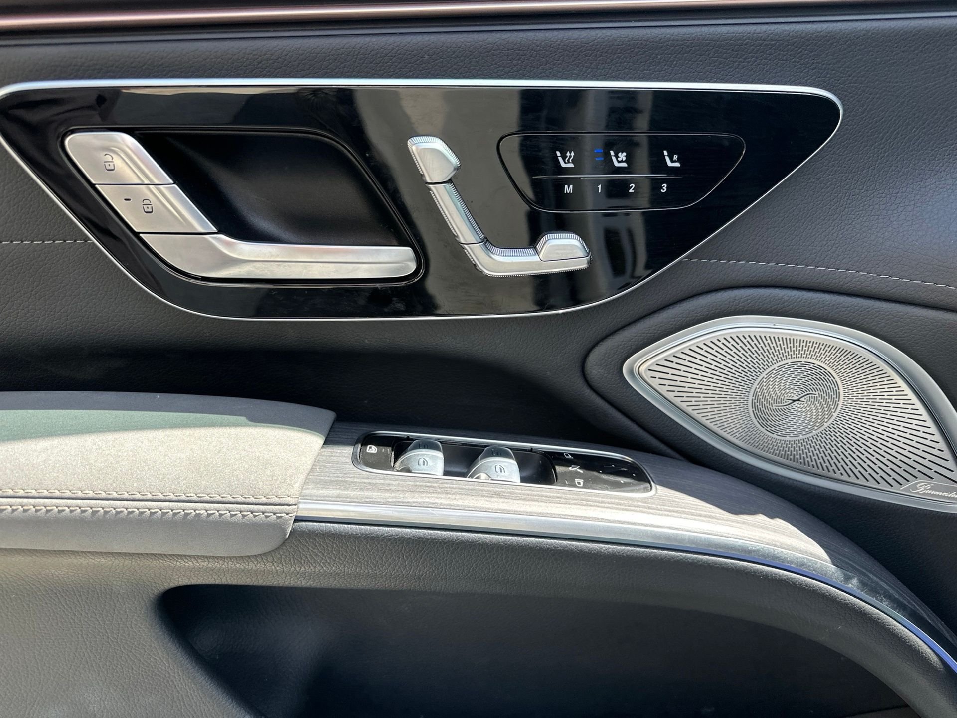 Used 2024 White Mercedes-Benz 450 image 5
