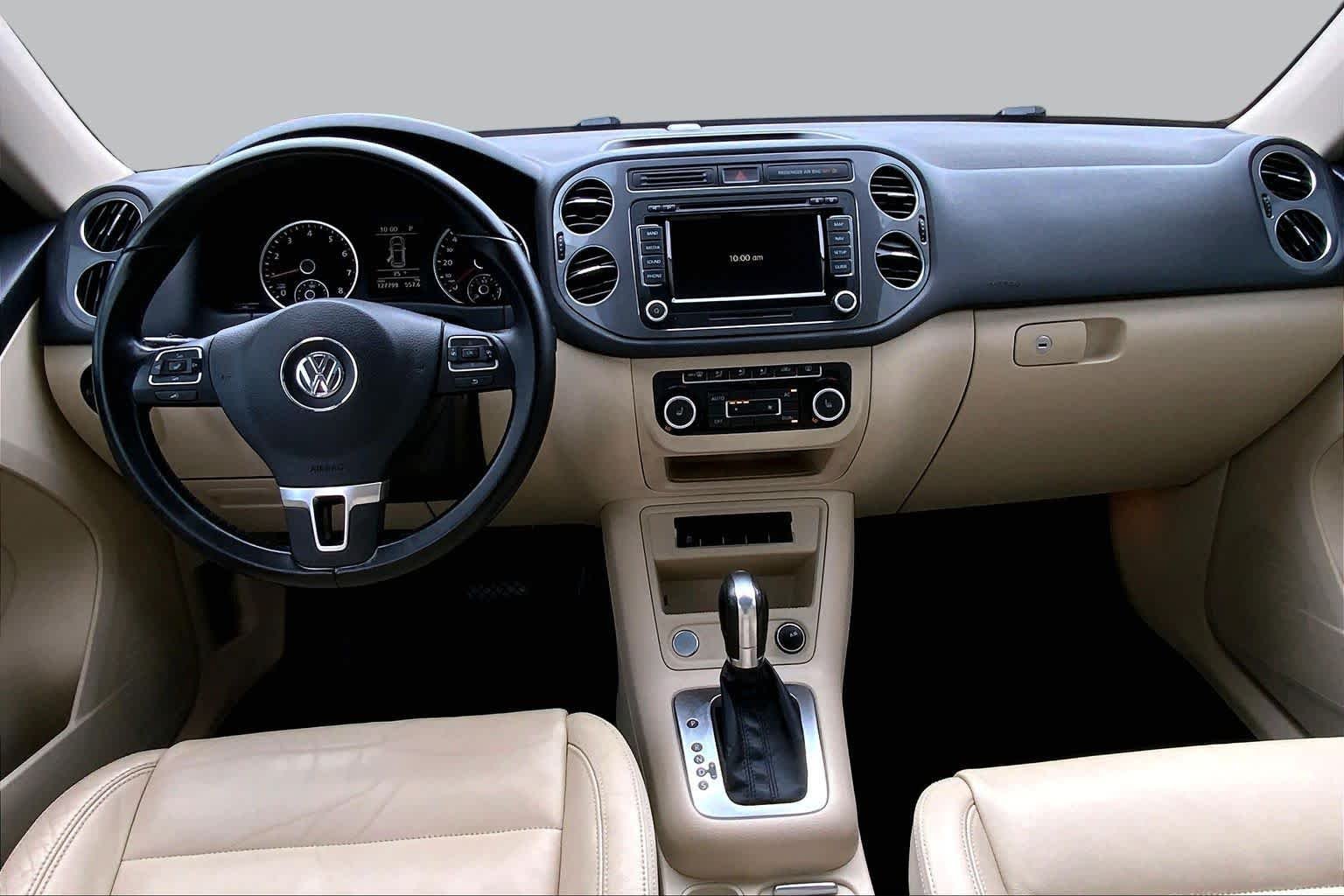 Used 2012 Candy White Volkswagen SEL image 15