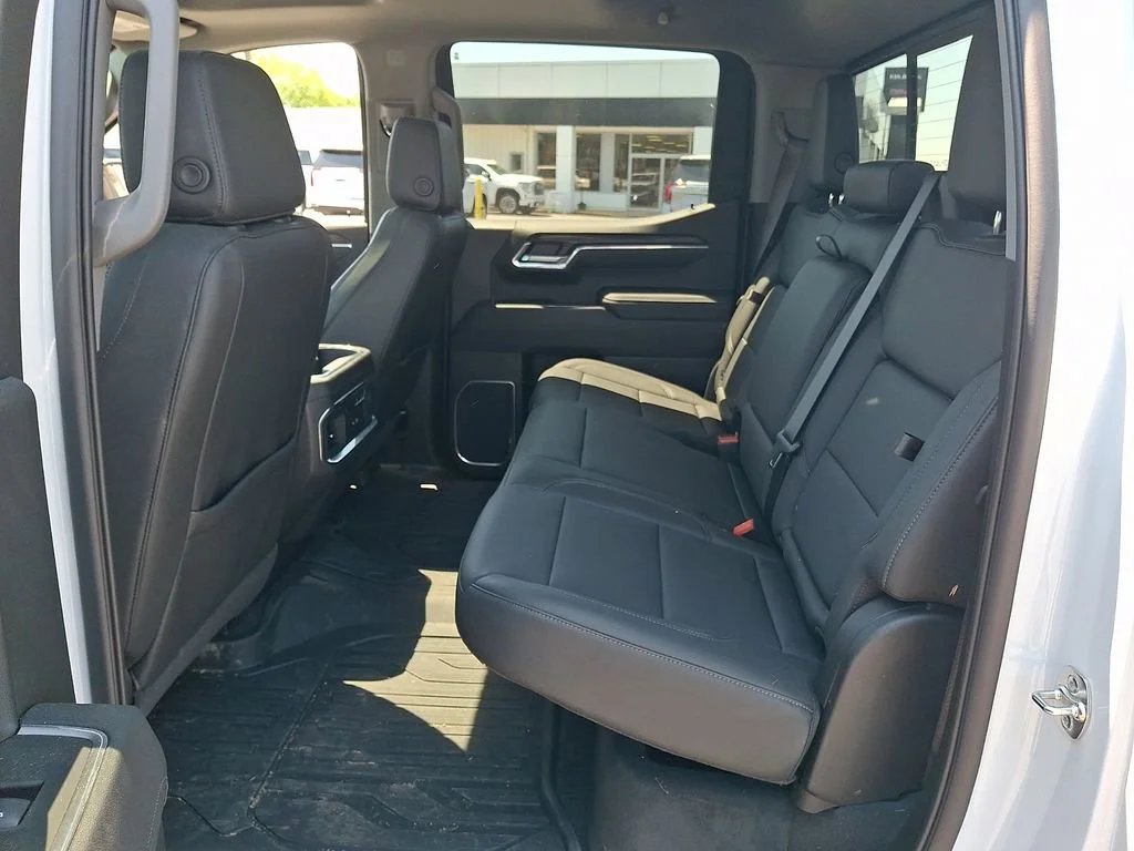 Used 2026 Glacier White Tricoat GMC SLT image 11
