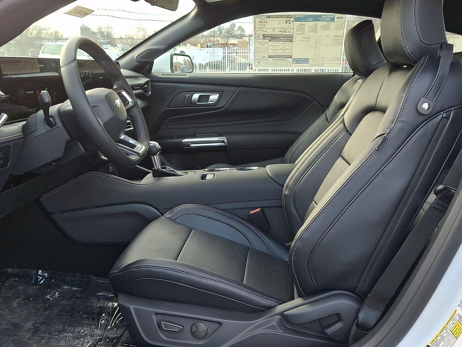 2026 Ford Mustang EcoBoost Premium Fastback - Photo 6