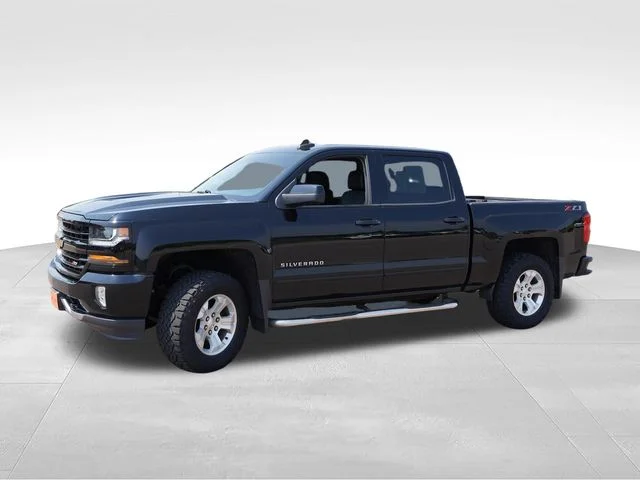 Used 2018 Black Chevrolet LT image 10