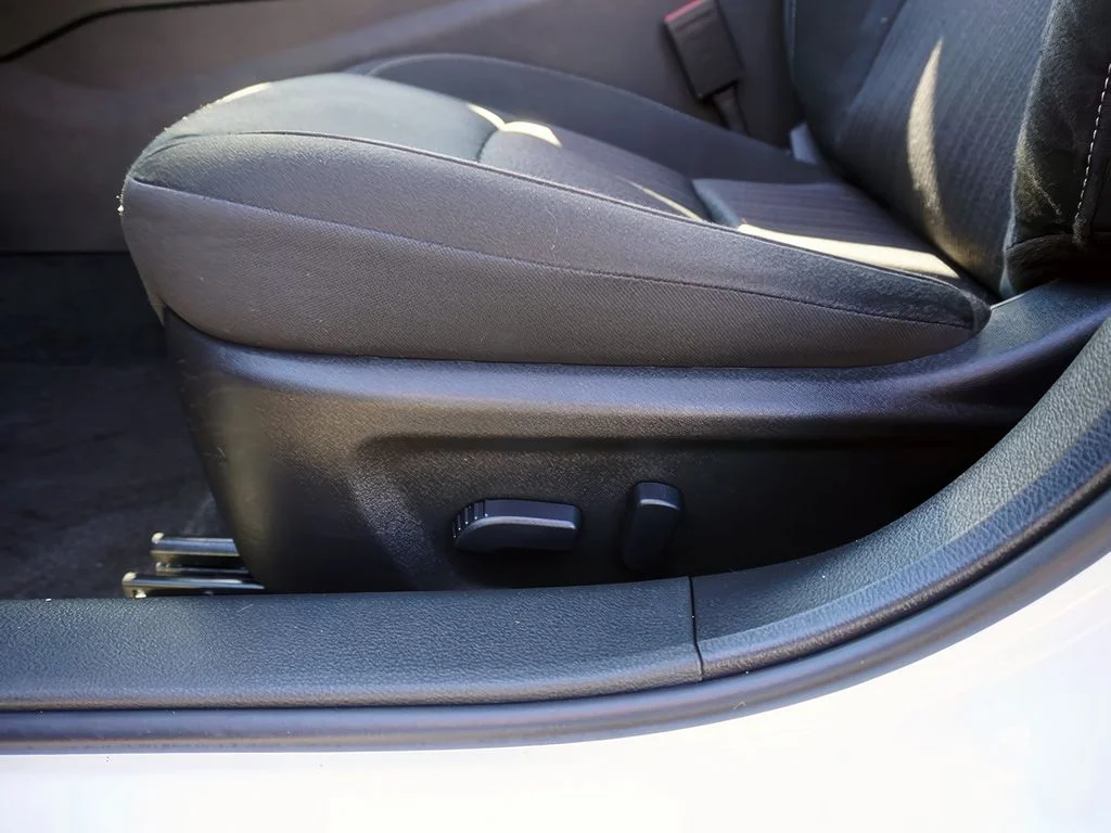 2025 Nissan Altima SV - Photo 21