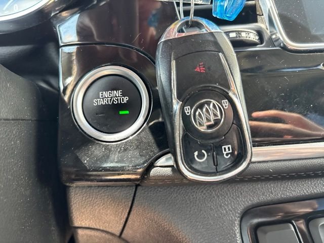 Used 2018 Red Buick Preferred image 20