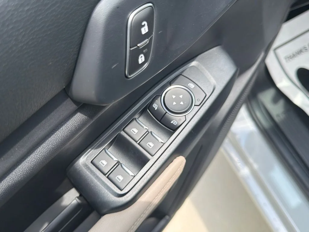 New 2026 White Ford XLT image 16