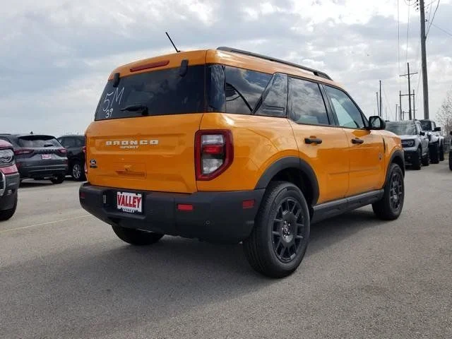 New 2026 Orange Ford Big Bend image 3