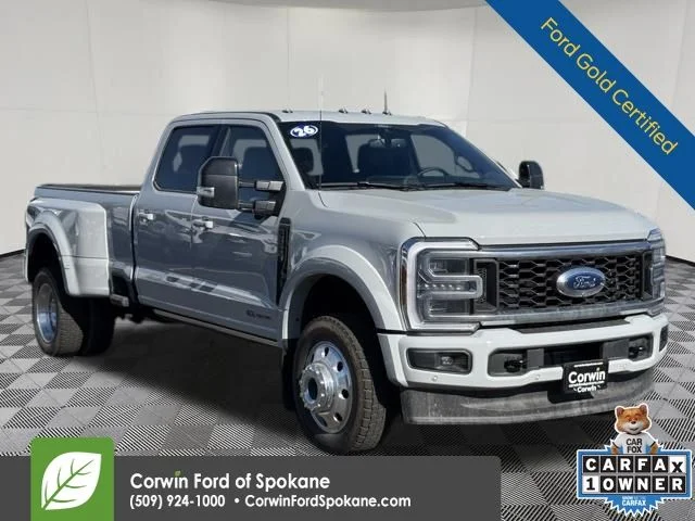 2026 Ford F-450 Platinum 4x4 Crew Cab 8' Box DRW's photo