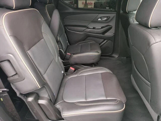 Used 2023 White Chevrolet Premier image 34