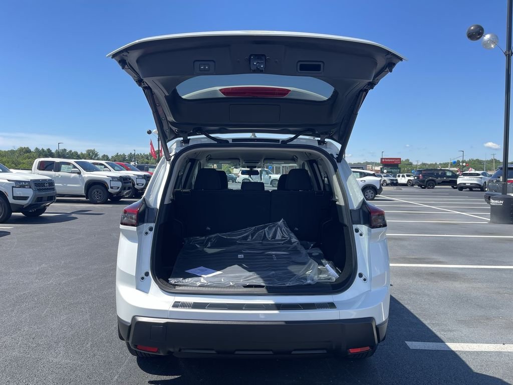 New 2026 White Nissan SV image 26