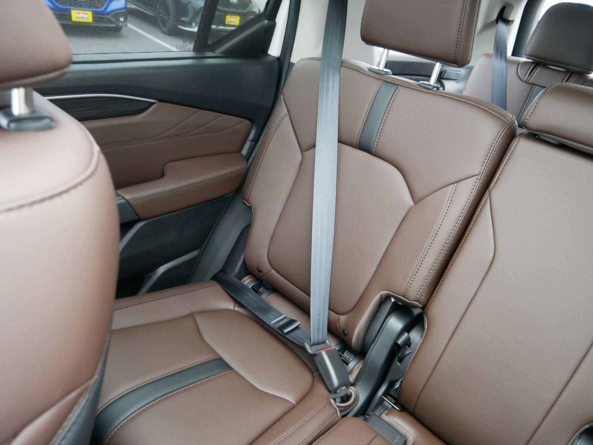 New 2026 Platinum White Pearl Honda Touring image 12