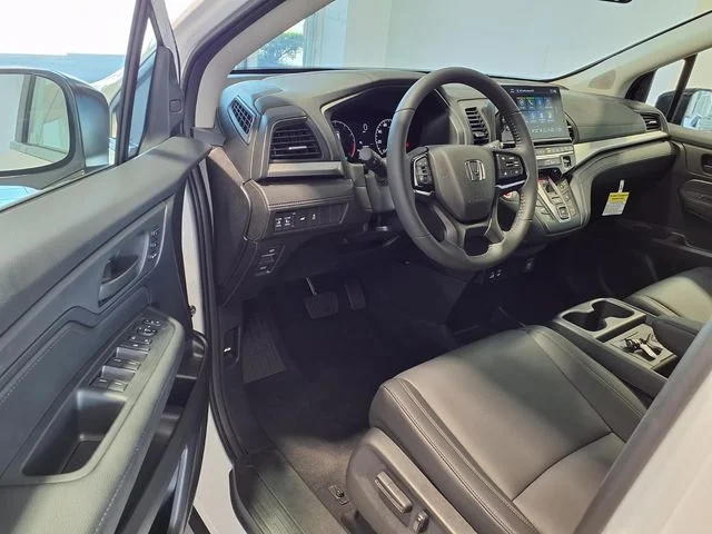 2026 Honda Odyssey EX-L - Photo 6