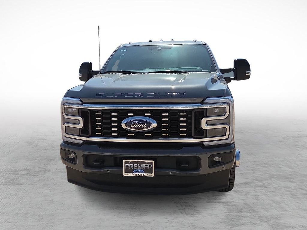 New 2026 Gray Ford Platinum image 3