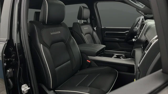 New 2026 Diamond Black Crystal Pearl-Coat Exterior Paint RAM Laramie image 24